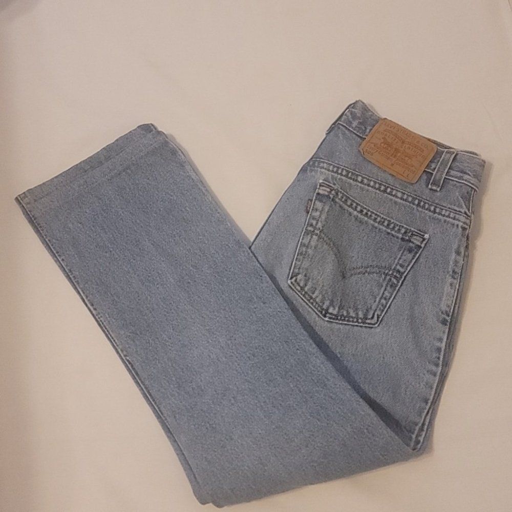 Levi's 505 vintage. Made in the USA size 5